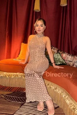 Selena Euro Escort