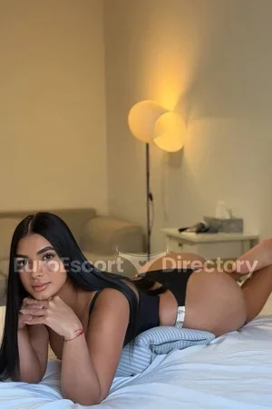 Nikky Euro Escort