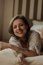 Serena Masseuse