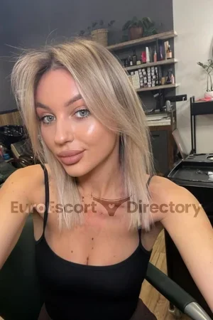 Leya Euro Escort