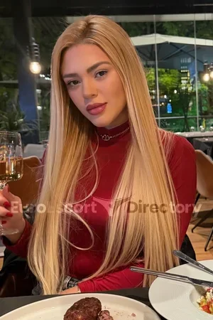 Leticia escort