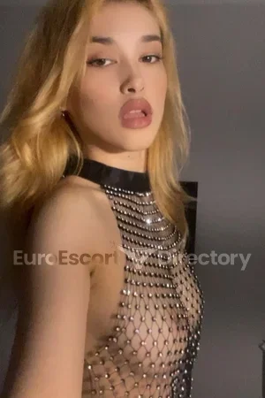 Maya Euro Escort