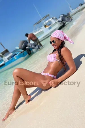 Zaya escort