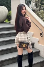 Mia