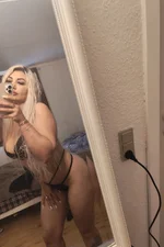 Kim Masseuse
