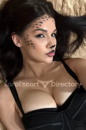 Eva Euro Escort