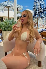 Claudia