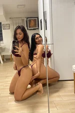 Nohelia Katherin duo with girl