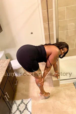 Chanel Monroe Euro Escort