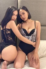 Aida Ava duo with girl
