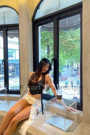 Nami Euro Escort