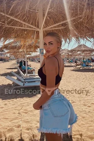 Lilian escort