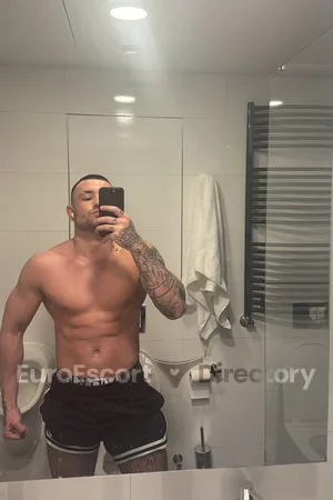 Kyle Veno