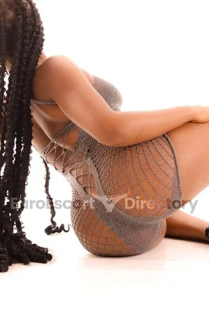 Maya escort