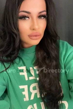 Amalia Euro Escort
