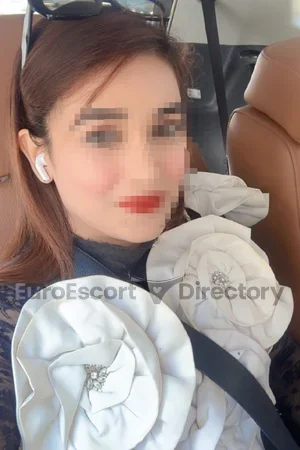 Maya escort