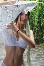 Lena