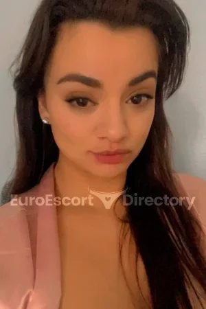 Alicia Poz Pornstar