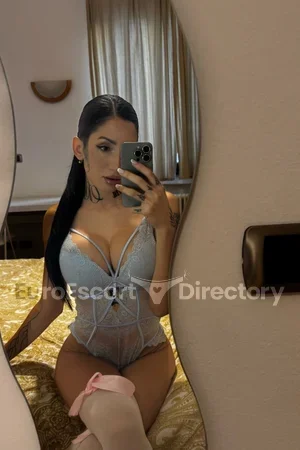 Vicky