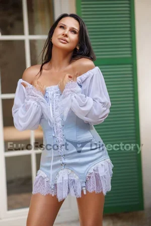 Aleksa escort