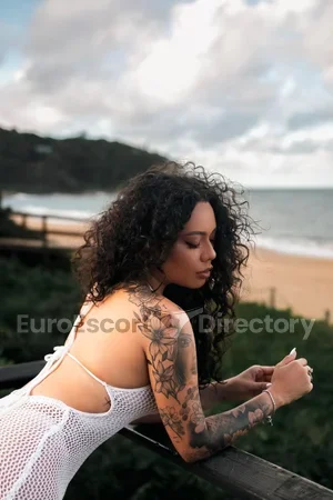 Sophia Dirty