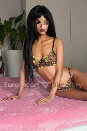Mia Euro Escort