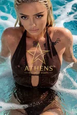KYRA STARS