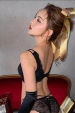 Momoka