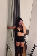 Mia