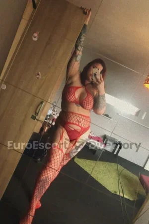Betty Euro Escort