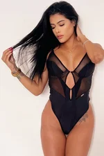 Mia