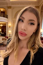 Vyvan Hill Pornstar