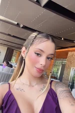 Isadora Masseuse