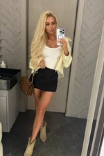 Zoya
