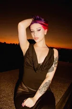 Emili