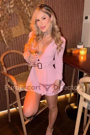 Mia Euro Escort