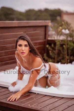 Luanna Euro Escort
