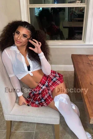 Gloria Euro Escort