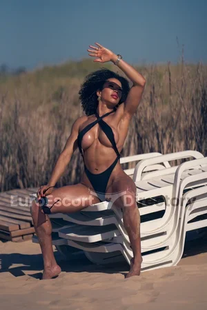 Dhara Oliver