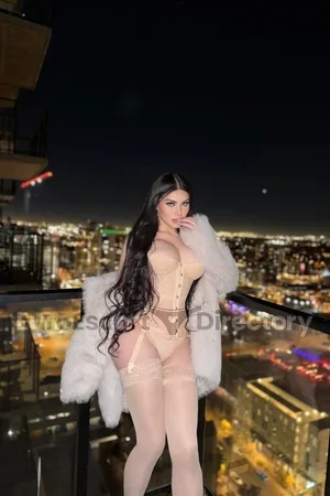 Daria Val Euro Escort