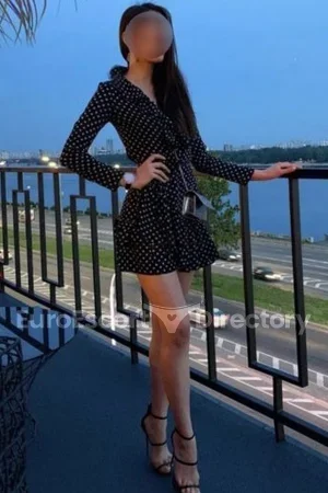Eva Euro Escort