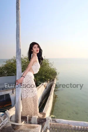 Meg Euro Escort