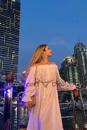 Elianna Euro Escort