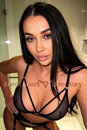 Busty Portuguese Escorts Bond