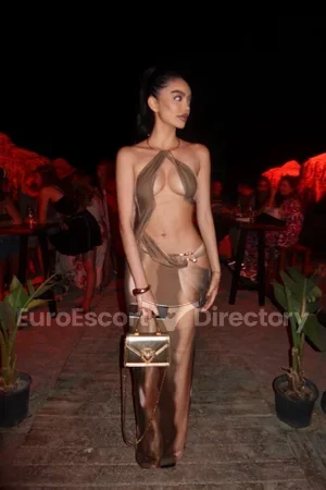 Kiara Euro Escort