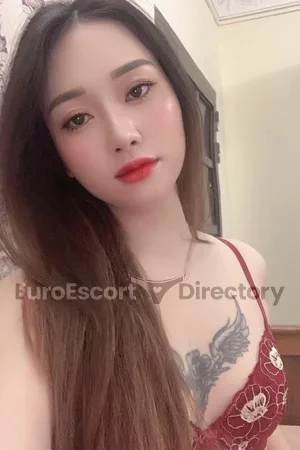 Hana Euro Escort