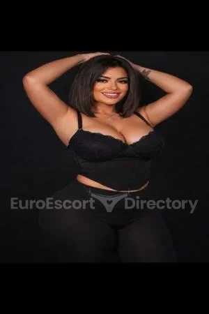 Lara escort