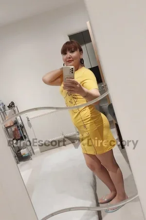 Yana Euro Escort