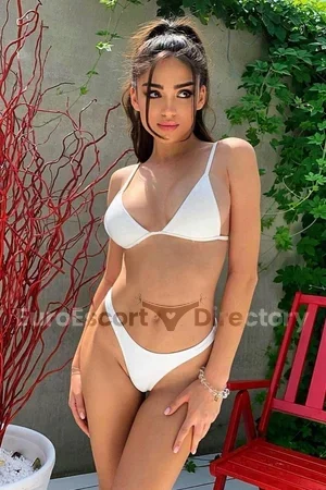 Yana Euro Escort