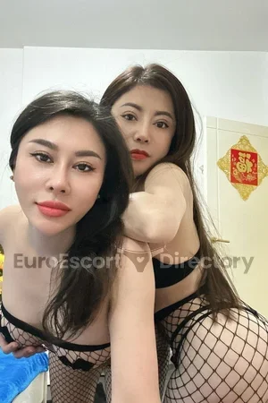 Anna Sofia duo with girl Euro Escort